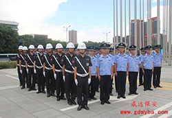 東莞保安公司威遠(yuǎn)驚呆，土豪金版人民幣居然被認(rèn)為是假鈔？