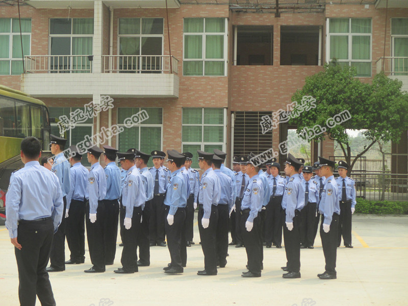 東莞大朗保安公司新聞：臘腸被禁止在小作坊生產引發(fā)爭議
